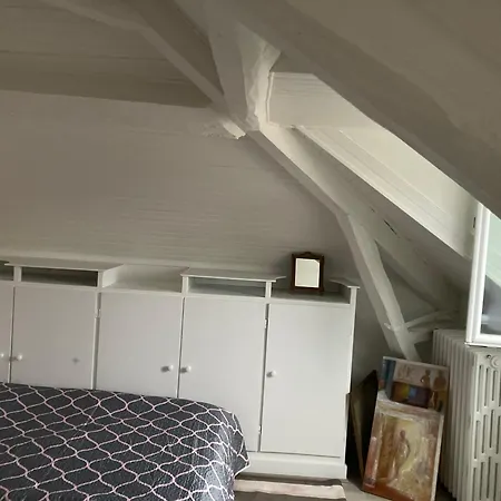 Проживание в семье Spacieuse Et Douillette Montlignon